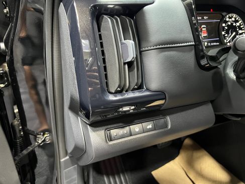 New 2025 Nissan Pathfinder SV image 24