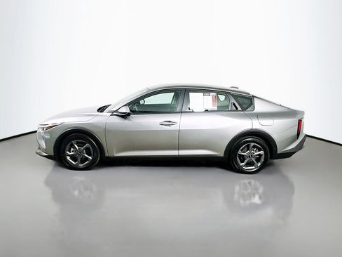 Used 2025 Kia K4 LXS image 5