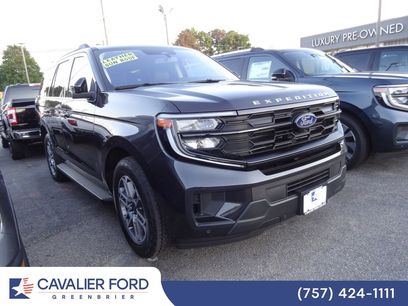 Used 2025 Ford Expedition Active