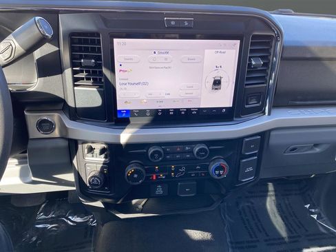New 2026 Ford F250 XLT w/ XLT Premium Package AWD/4WD image 9