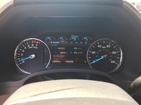 Used 2022 Ford F250 Lariat w/ FX4 Off-Road Package AWD/4WD image 18