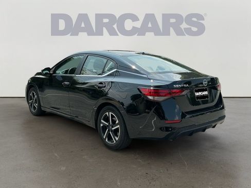 Used 2024 Nissan Sentra SV FWD image 5