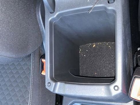 Certified 2020 Volkswagen Tiguan S image 24