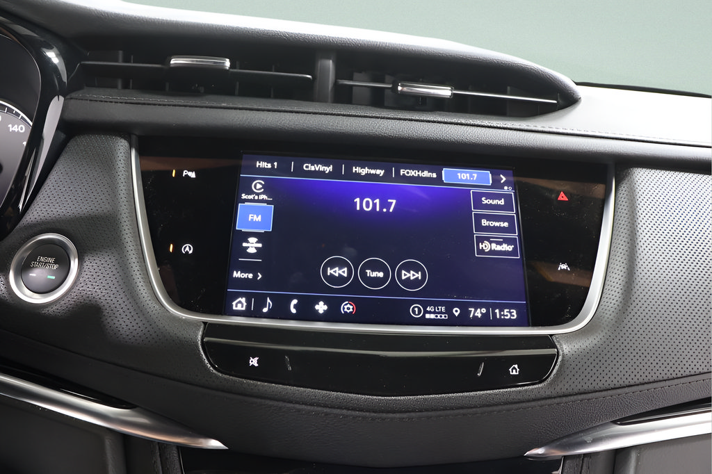 Used 2024 Cadillac XT6 Luxury w/ LPO, Floor Liner Package AWD/4WD image 12
