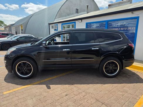 Used 2017 Chevrolet Traverse Premier AWD/4WD image 8