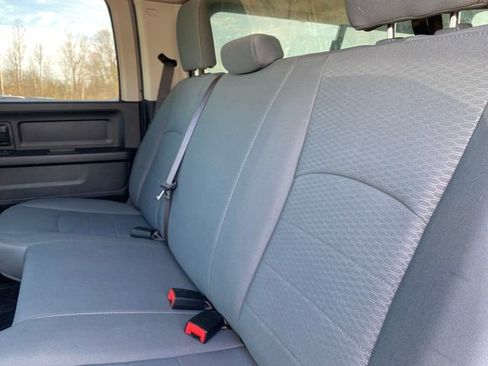 Used 2019 RAM 1500 Express w/ Express Value Package image 18