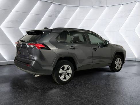 Used 2024 Toyota RAV4 XLE FWD image 4