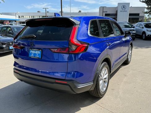 Used 2023 Honda CR-V EX image 4