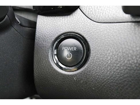 Used 2025 Toyota Camry SE w/ Convenience Package FWD image 26