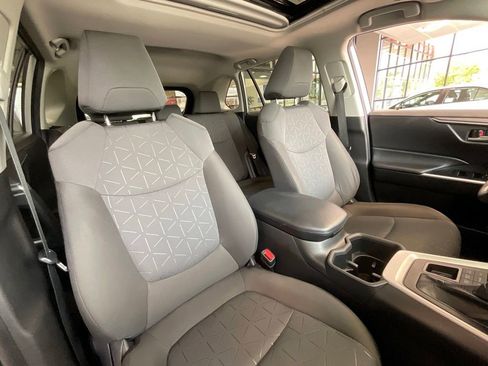 Certified 2023 Toyota RAV4 XLE w/ Convenience Package AWD/4WD image 19