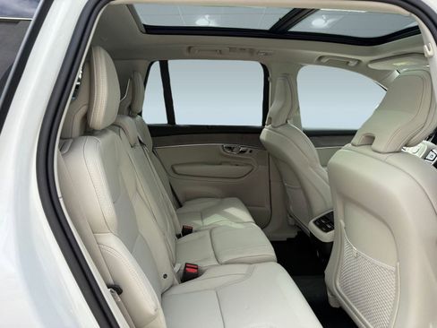 New 2026 Volvo XC90 B6 Ultra image 26
