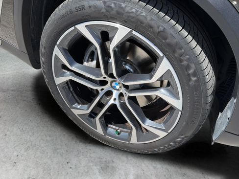 Used 2024 BMW X5 sDrive40i w/ Premium Package RWD image 36