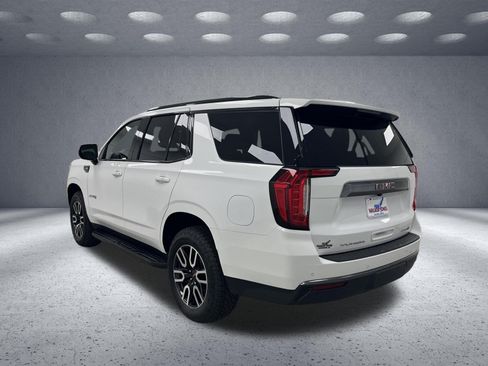 Used 2023 GMC Yukon AT4 AWD/4WD image 3