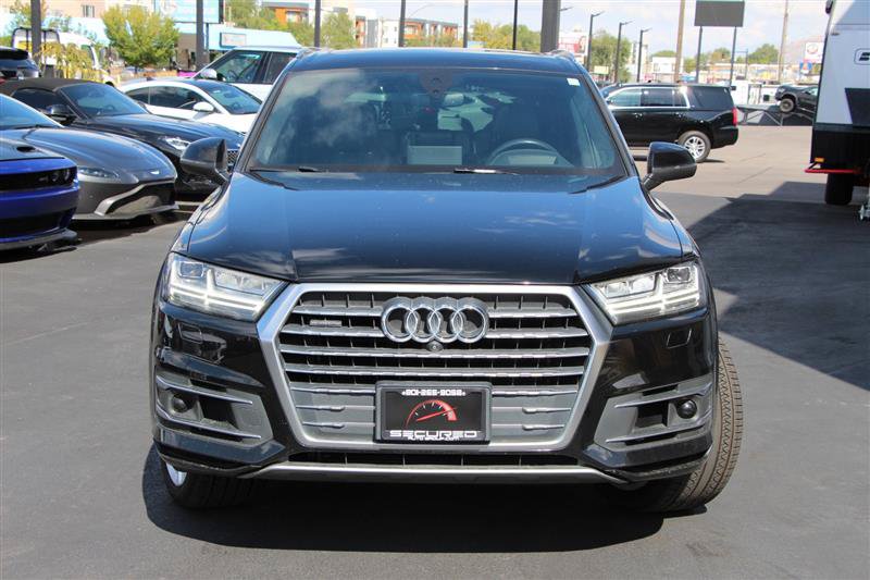 Used 2018 Audi Q7 3.0T Prestige AWD/4WD image 3