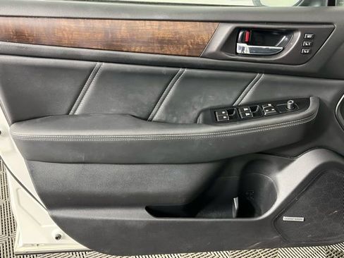 Used 2019 Subaru Outback 2.5i Limited w/ Popular Package #2 image 23