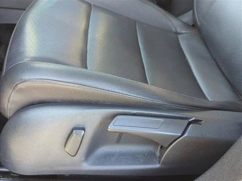 Used 2014 Volkswagen Jetta TDI FWD image 12