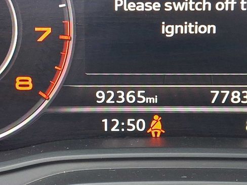 Used 2019 Audi A4 2.0T Premium Plus w/ Premium Plus Package AWD/4WD image 19