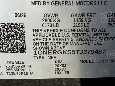 New 2026 Chevrolet Traverse LT w/ Sun and Wheel Package FWD image 22