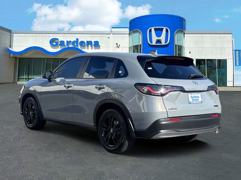 New 2027 Honda HR-V Sport image 4
