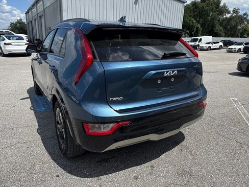 Used 2023 Kia Niro Wind w/ Wind Preserve Package FWD image 10