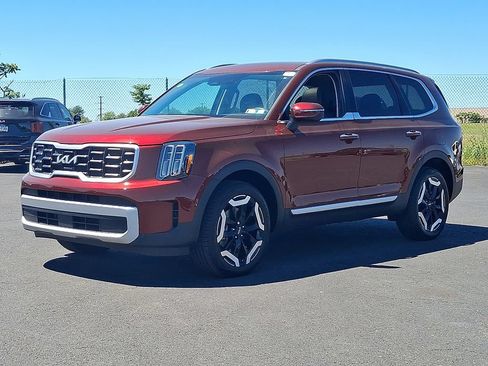 Used 2024 Kia Telluride S w/ S Sunroof Package AWD/4WD image 3