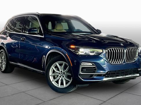 Used 2021 BMW X5 xDrive40i w/ Premium Package 2 image 2