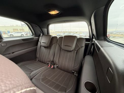 Used 2019 Mercedes-Benz GLS 450 4MATIC image 8