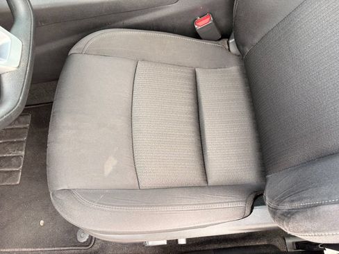 Used 2025 Nissan Altima 2.5 SV FWD image 23