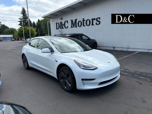 Used 2019 Tesla Model 3 Standard Range Plus RWD image 1