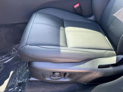 Used 2026 Land Rover Range Rover Velar Dynamic SE image 24