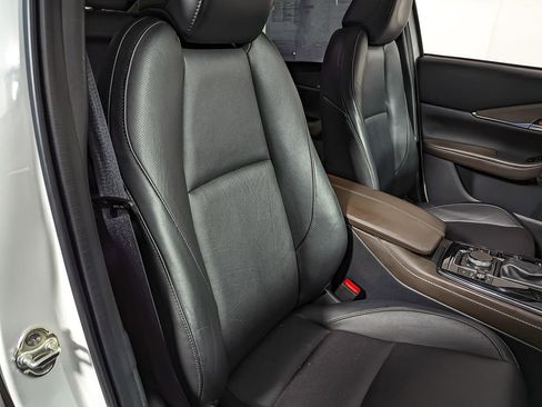 Used 2023 MAZDA CX-30 AWD 2.5 S w/ Premium Package image 28