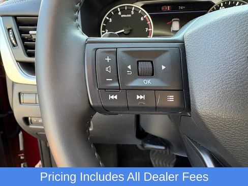 Used 2026 Nissan Rogue SV w/ SV Premium Package AWD/4WD image 9