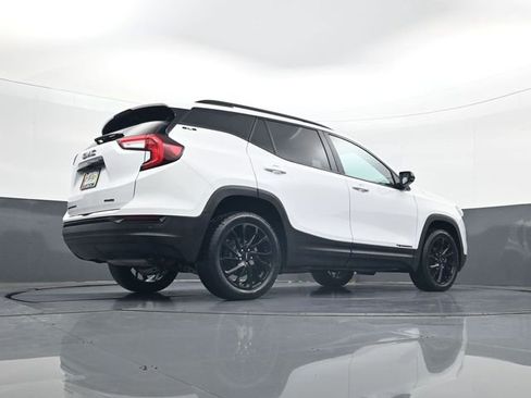 Used 2024 GMC Terrain SLE w/ Driver Convenience Package AWD/4WD image 25