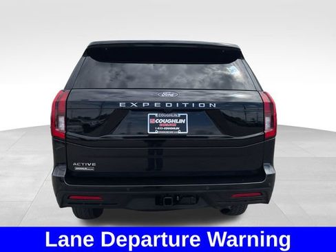 Used 2025 Ford Expedition Active AWD/4WD image 4