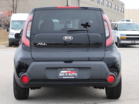 Used 2016 Kia Soul Base 4dr Crossover 6M image 10