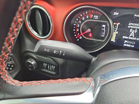 Used 2020 Jeep Wrangler Unlimited Rubicon image 27