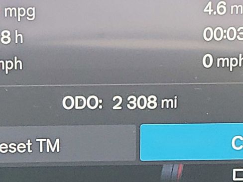 Used 2025 Volvo XC60 T8 Plus w/ Protection Package Premier image 18