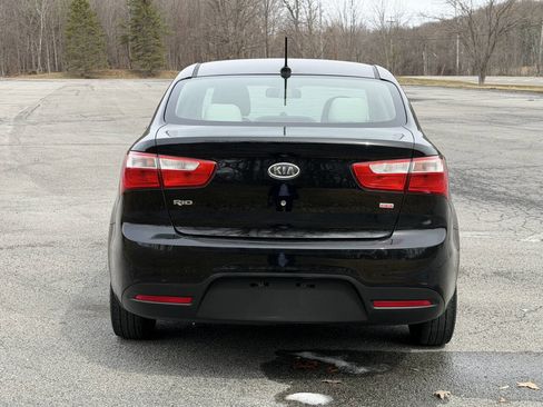 Used 2012 Kia Rio LX w/ PWR Pkg image 4