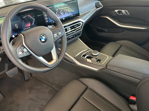 Used 2023 BMW 330i Sedan w/ Driving Assistance Package RWD image 9