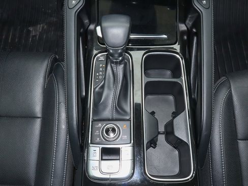 Used 2024 Kia Telluride SX image 23