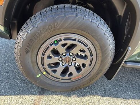 New 2026 Nissan Frontier PRO-4X image 9