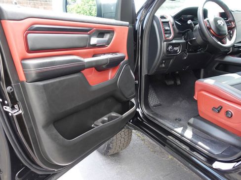 Used 2025 RAM 1500 Rebel AWD/4WD image 15