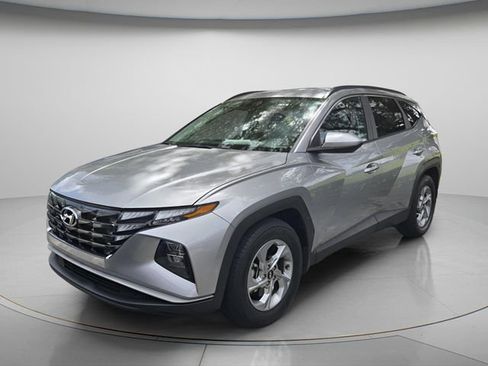 Used 2024 Hyundai Tucson SEL image 3