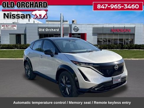Used 2023 Nissan Ariya AWD image 5