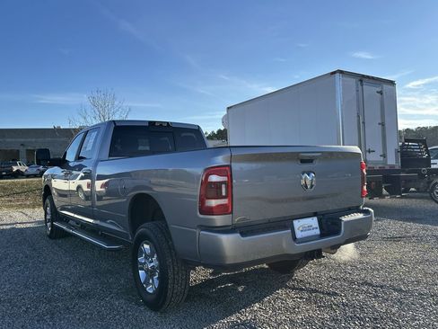 Used 2023 RAM 2500 Big Horn w/ Level B Equipment Group image 6