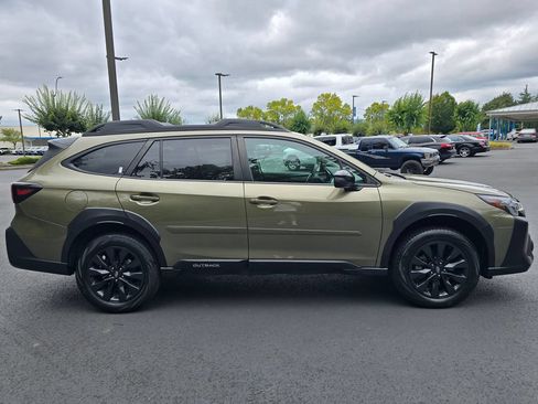 Used 2023 Subaru Outback Onyx Edition AWD/4WD image 23