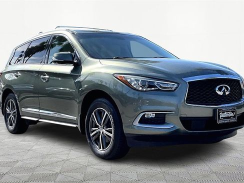 Used 2016 INFINITI QX60 Base w/ Premium Plus Package image 5
