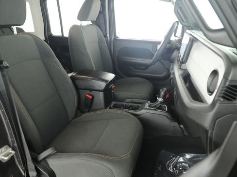 Certified 2024 Jeep Wrangler Sport S image 20