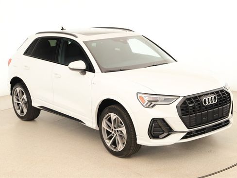 New 2025 Audi Q3 2.0T Premium image 31