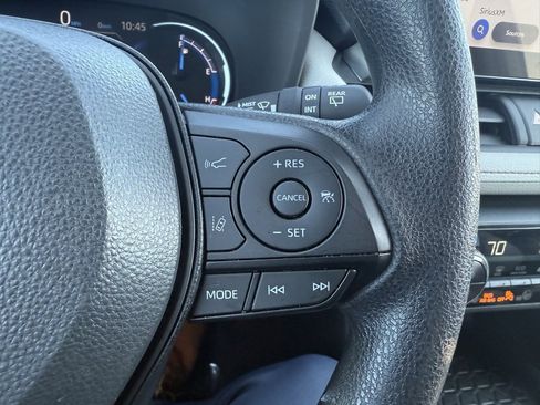 Used 2024 Toyota RAV4 XLE image 19